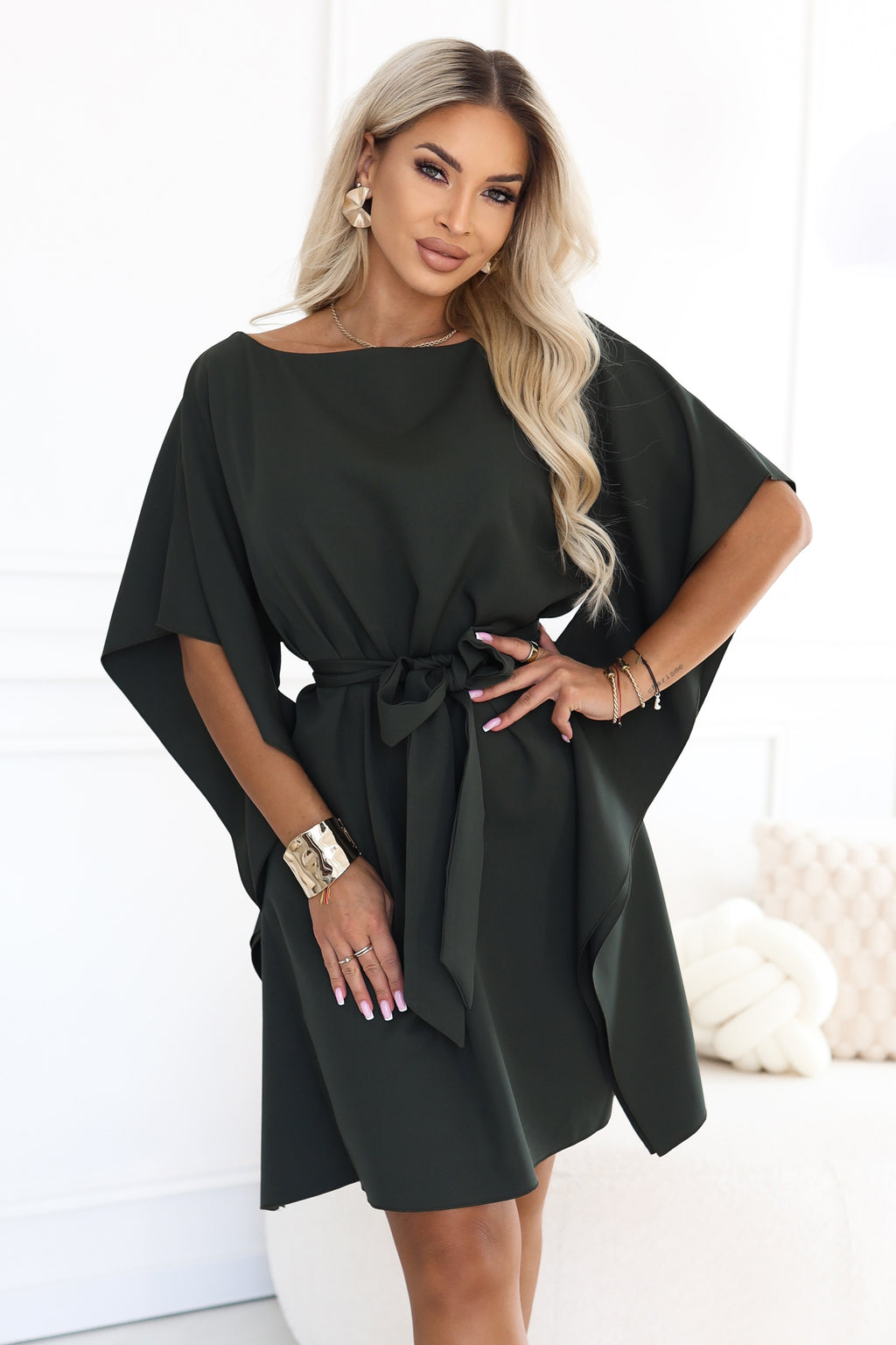 Numoco 287-46 SOFIA Feminine butterfly-style dress with a waist tie - dark khaki