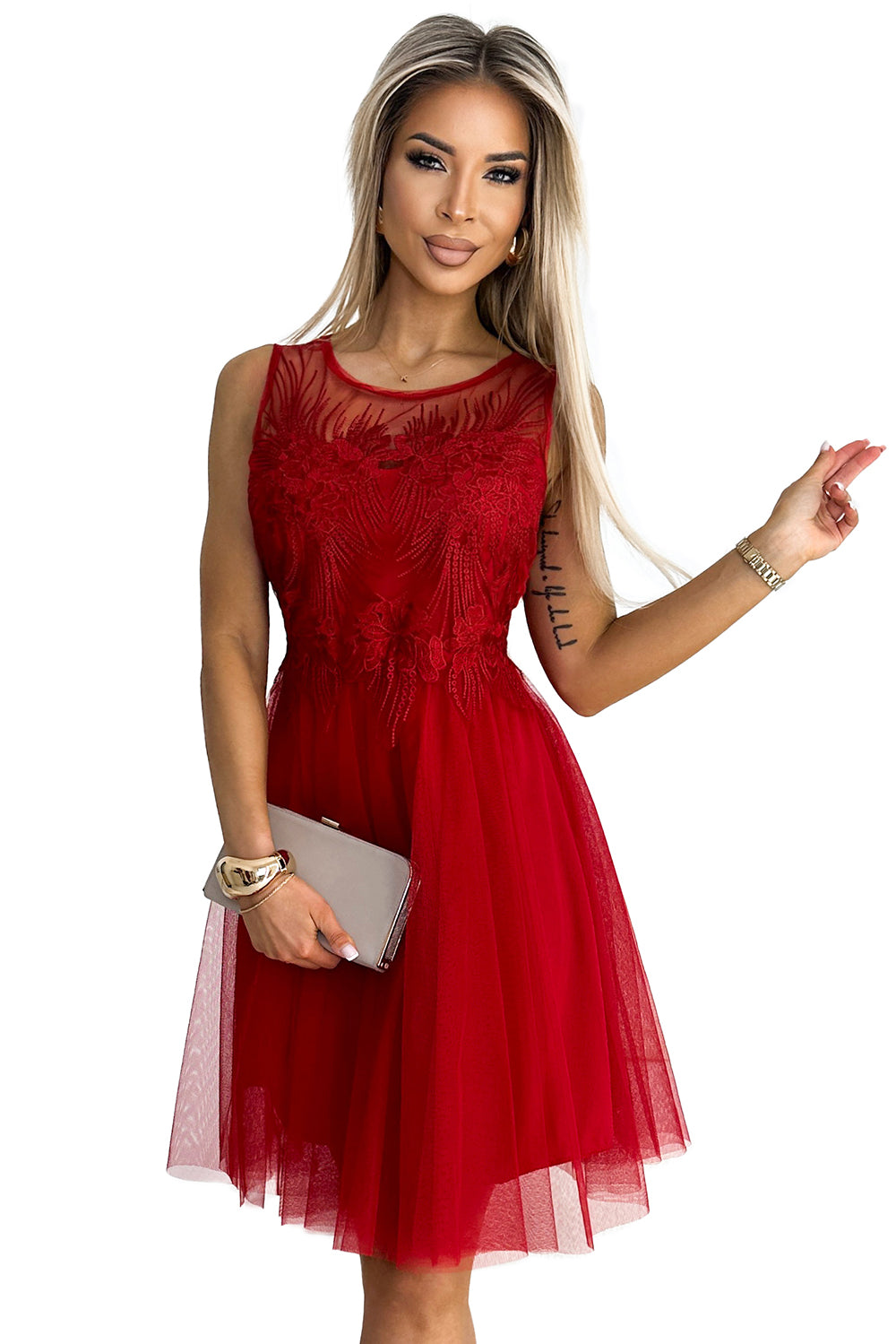 Numoco Basic 522-3 CATERINA Feminine dress with guipure and delicate tulle - red