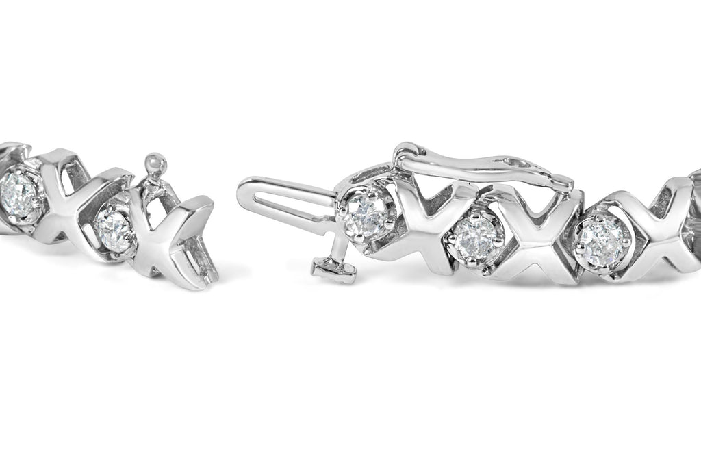 10k White Gold 2.00 Cttw Round-Cut Diamond "XOXO" Link 7" Bracelet (I-J Color, I2-I3 Clarity)-1