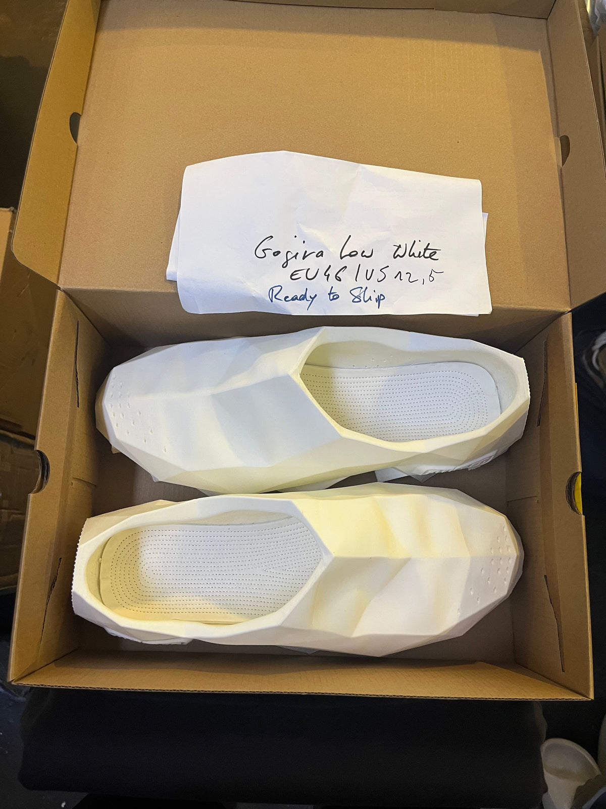 Gojira Low in White - US12.5-0