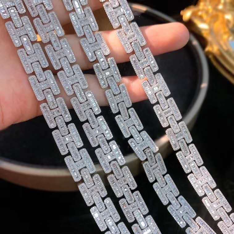 Charm Gold Iced out Diamond 18K Gold Chain Bracelet Women's-3