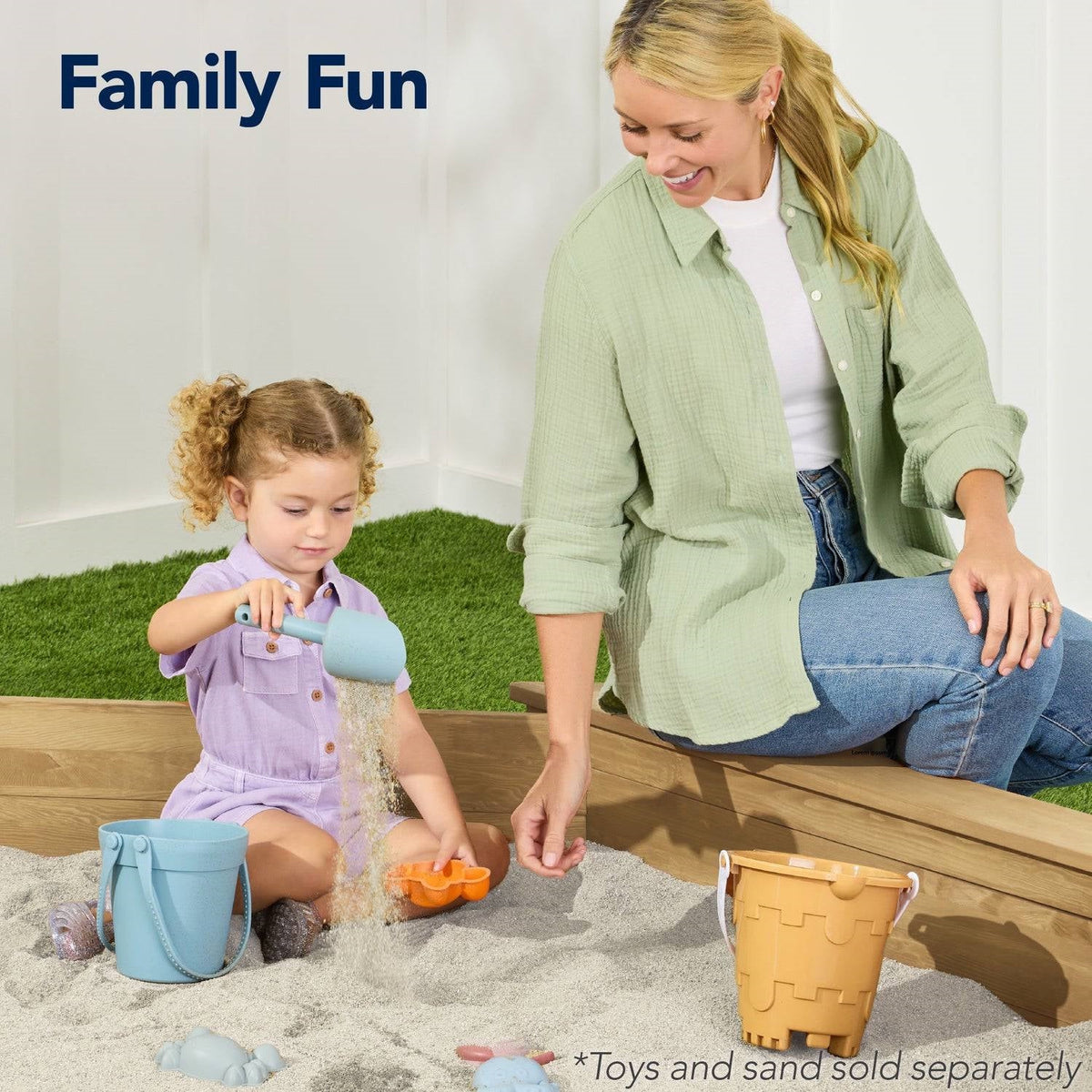 Outdoor Kid's Octagonal Sandbox in Natural Wood Finish-1