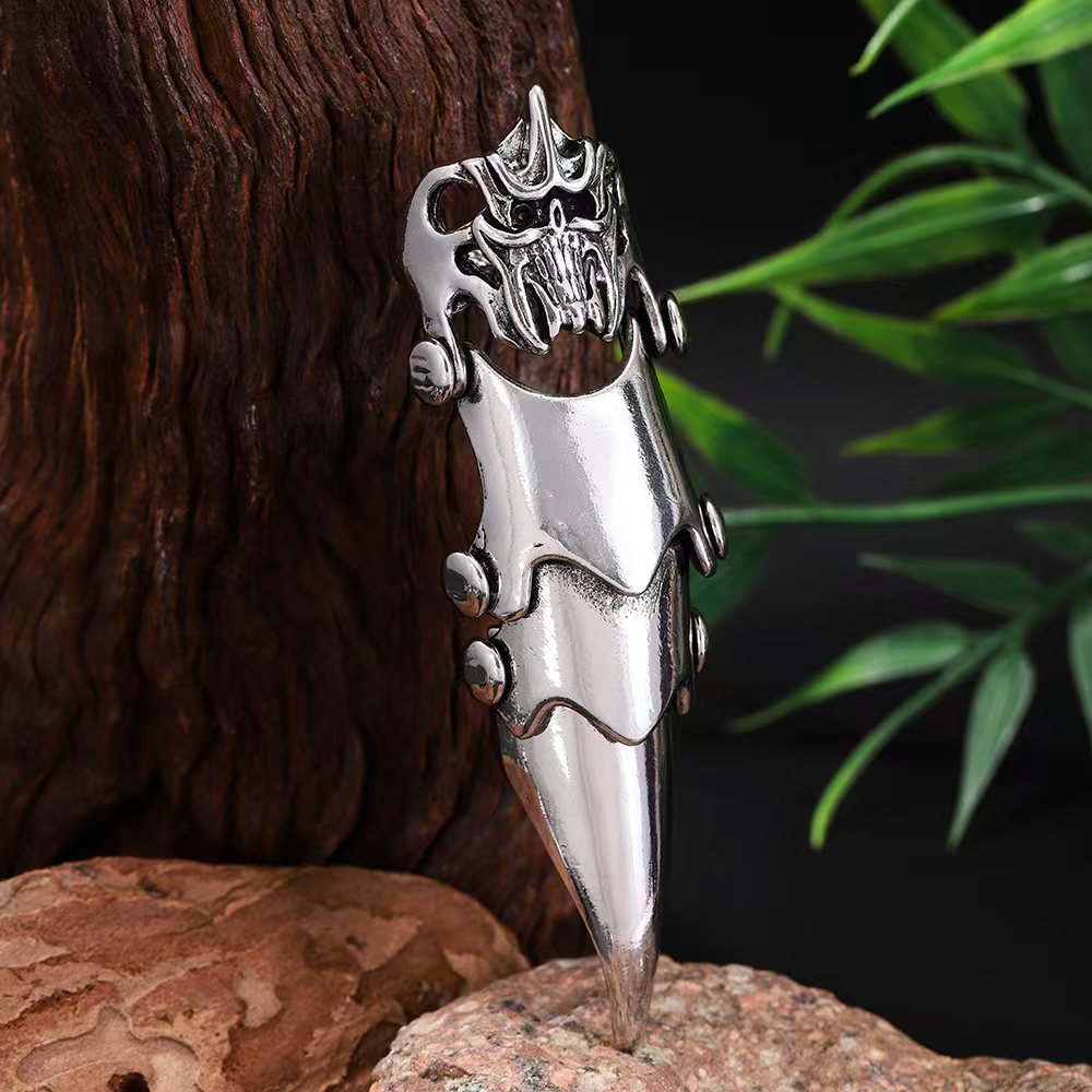 Vintage Men's and Women's Rings with Trendy and Cool Elements, Non-Mainstream Alloy Finger Rings, Factory Direct Sales and Wholesale.