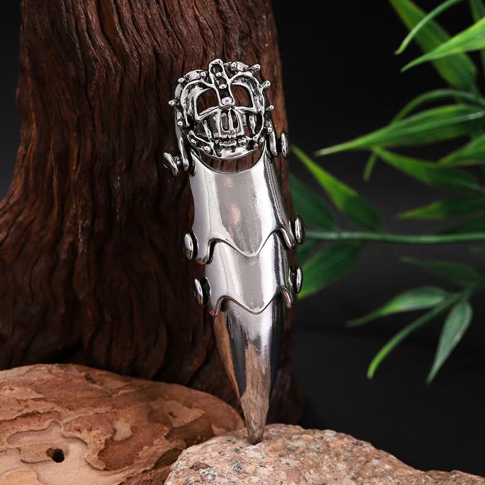 Vintage Men's and Women's Rings with Trendy and Cool Elements, Non-Mainstream Alloy Finger Rings, Factory Direct Sales and Wholesale.