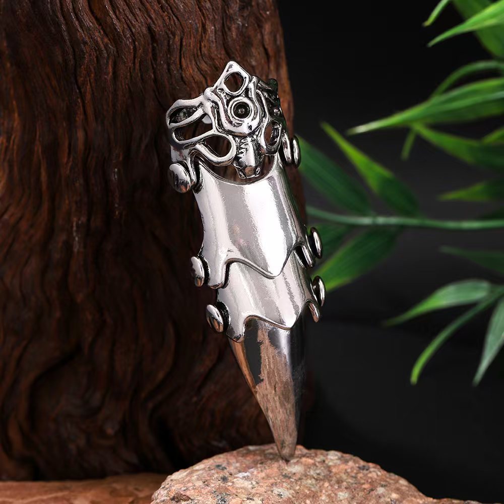 Vintage Men's and Women's Rings with Trendy and Cool Elements, Non-Mainstream Alloy Finger Rings, Factory Direct Sales and Wholesale.