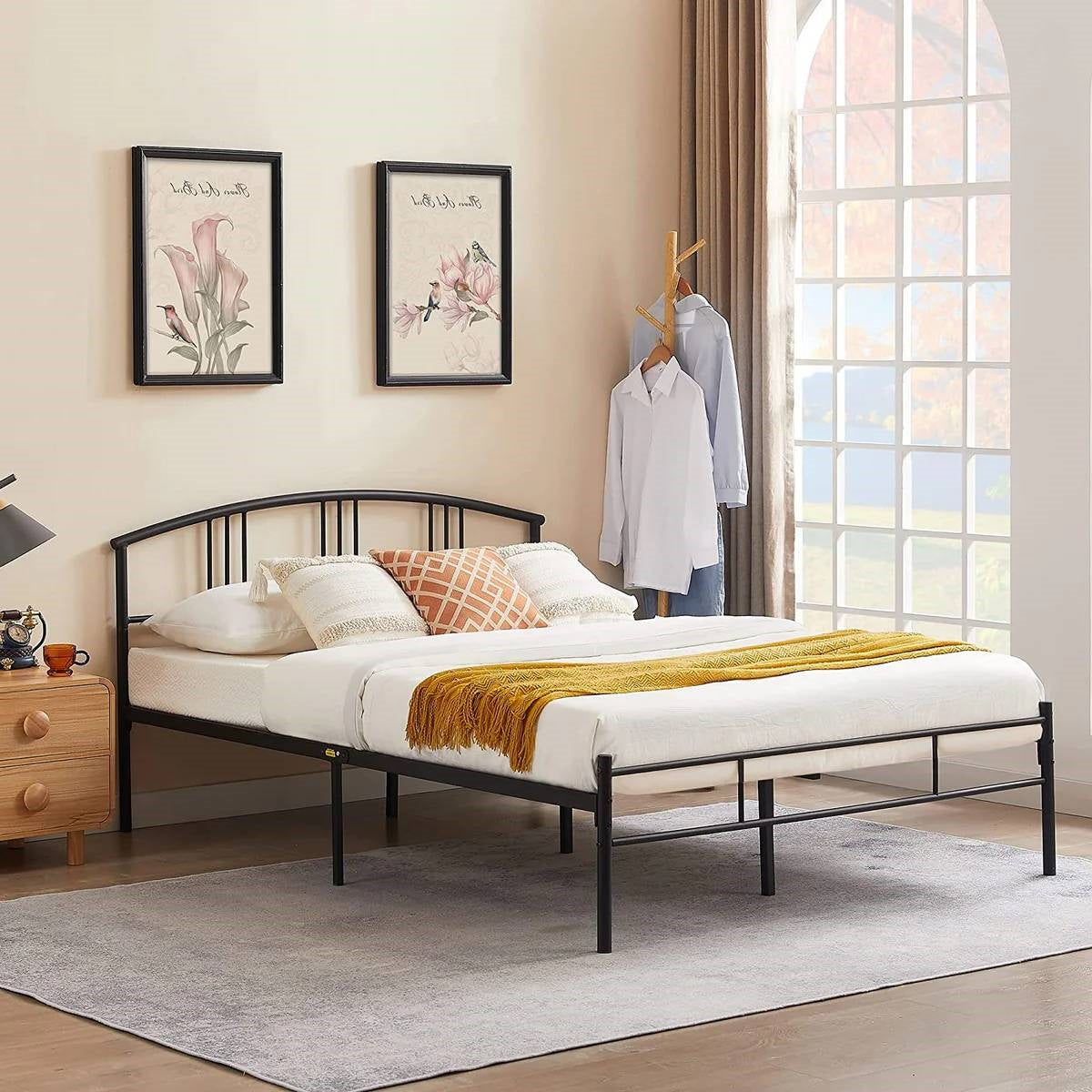 Queen size Black Metal Platform Bed Frame with Arched Headboard-2