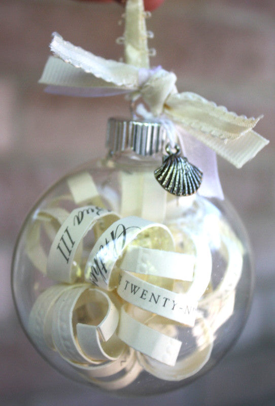 NNEDSZ 24 Bulk Buy Pack of Glass Bauble 6cm Diameter Round Clear with Silver Cap - table or tree centrepice personal memory theme craft gift-1