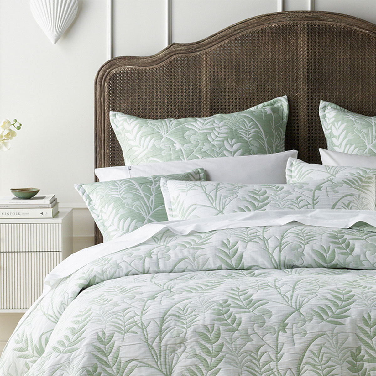 NNEDSZ Eden Sage Bedspread Set King-2