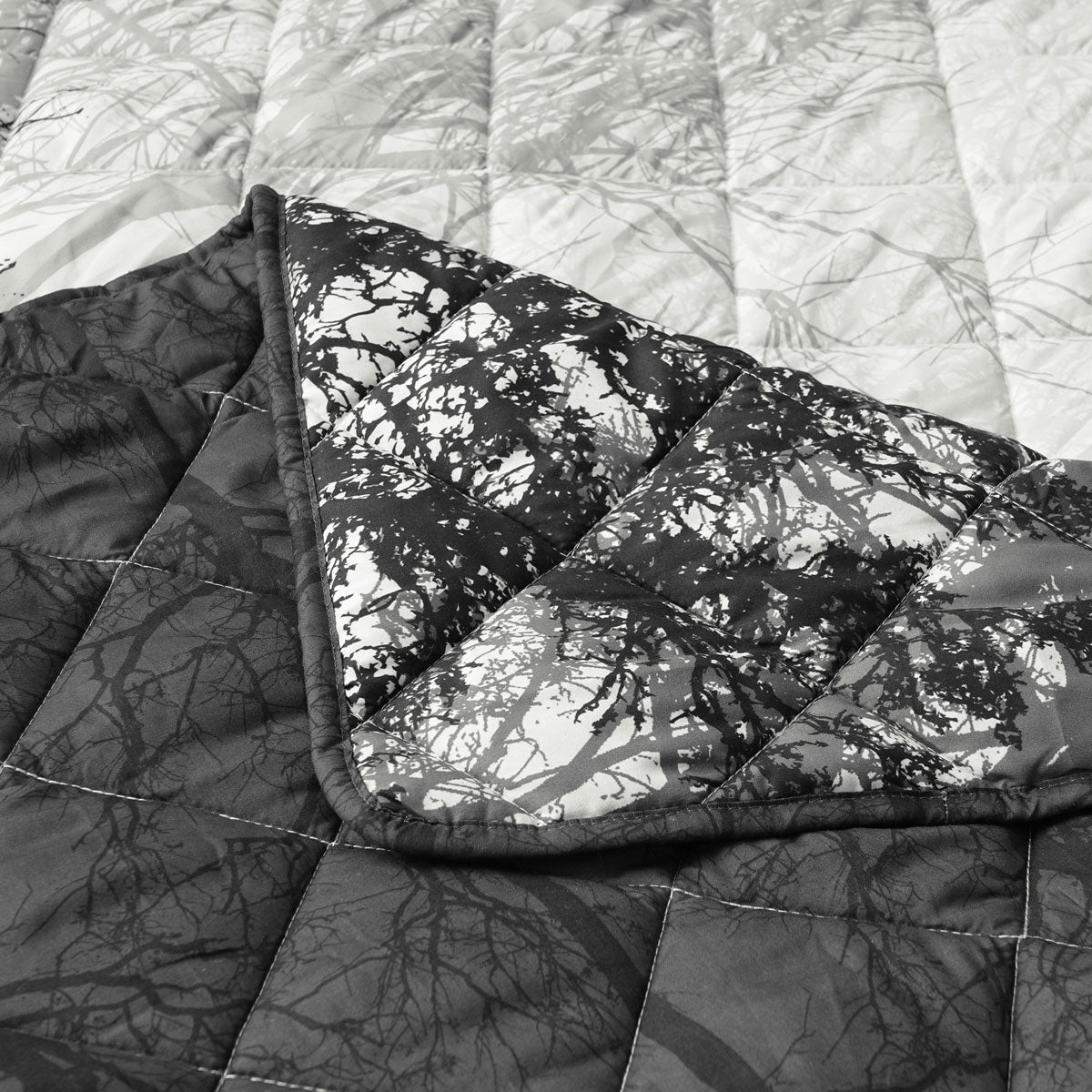 NNEDSZ Bianca Boscage Black Forest Printed Quilted Polyester Coverlet Set Queen/King-4