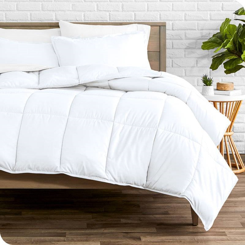 King/Cal King size Super Soft Microfiber Down Alternative Comforter Set White-0
